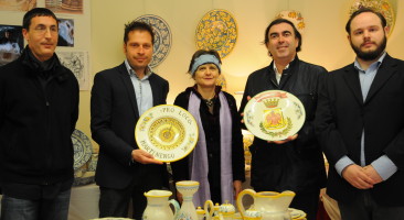Inaugurazione mostra di ceramiche di Carla Corna